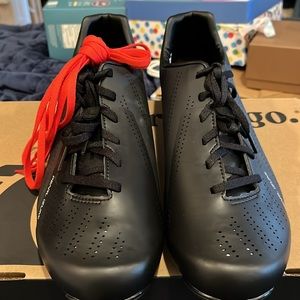 Pearl Izumi Spin Shoes